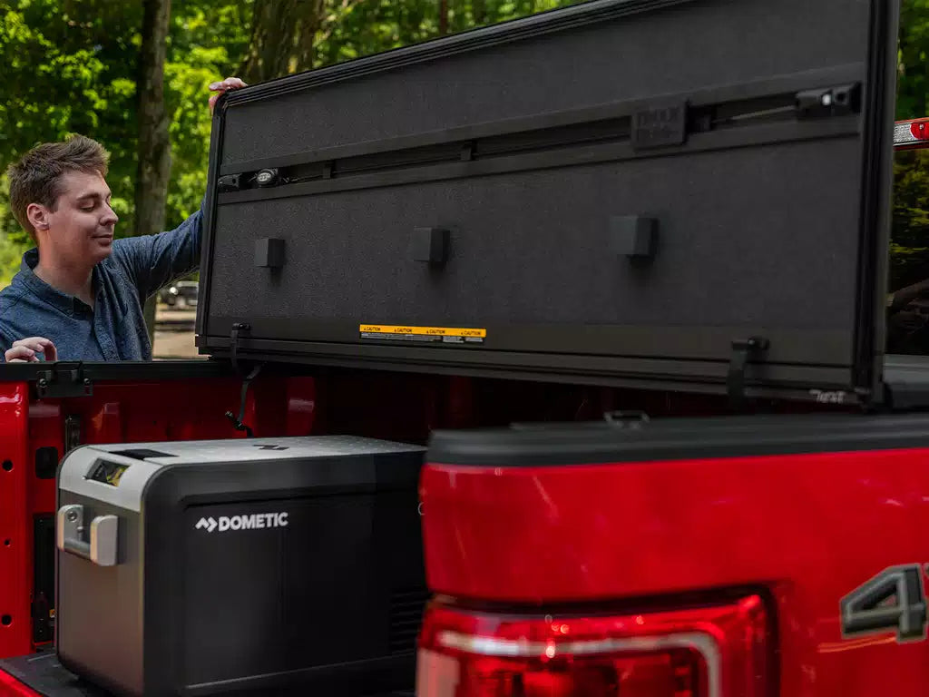 Tapa Plegable Dura Solid Fold ALX Jeep Gladiator (19+)