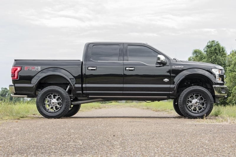 Kit de suspensión completa 6" Rough Country Vertex Ford F150 (15-20)