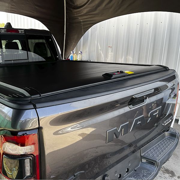 Tapa Retráctil Manual BulX15 2.0 RAM 1500 s/RamBox (19+)