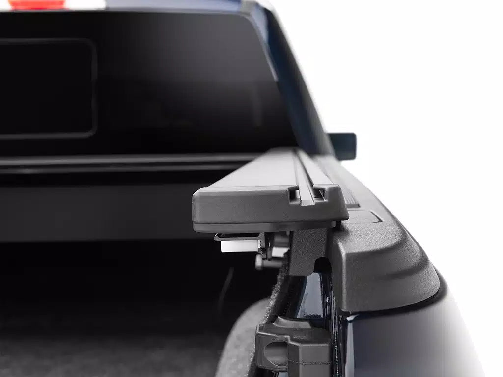 Tapa Retráctil Manual Retrax XR Chevrolet Colorado (18+)