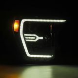 Focos delanteros LED AlphaRex Luxx Series Ford F150 (21-23)
