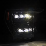 Focos delanteros LED AlphaRex Nova Series Ford F150 (21-23)