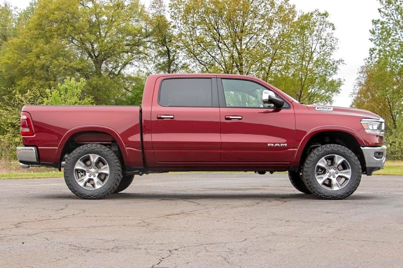 Kit de suspensión completa 3.5" Rough Country N3 RAM 1500 (19+)