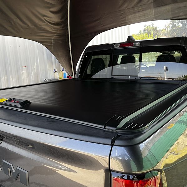 Tapa Retráctil Manual BulX15 2.0 RAM 1500 s/RamBox (19+)